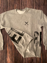 Load image into Gallery viewer, EL BEY Crewneck
