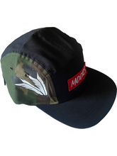 Load image into Gallery viewer, Black/Camo 5 panel Moors hat
